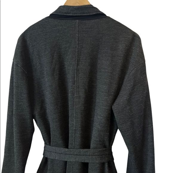 LULULEMON Charcoal Mid Weight Open Jersey Lined Toe Athletic Cardigan 8 - Picture 8 of 8